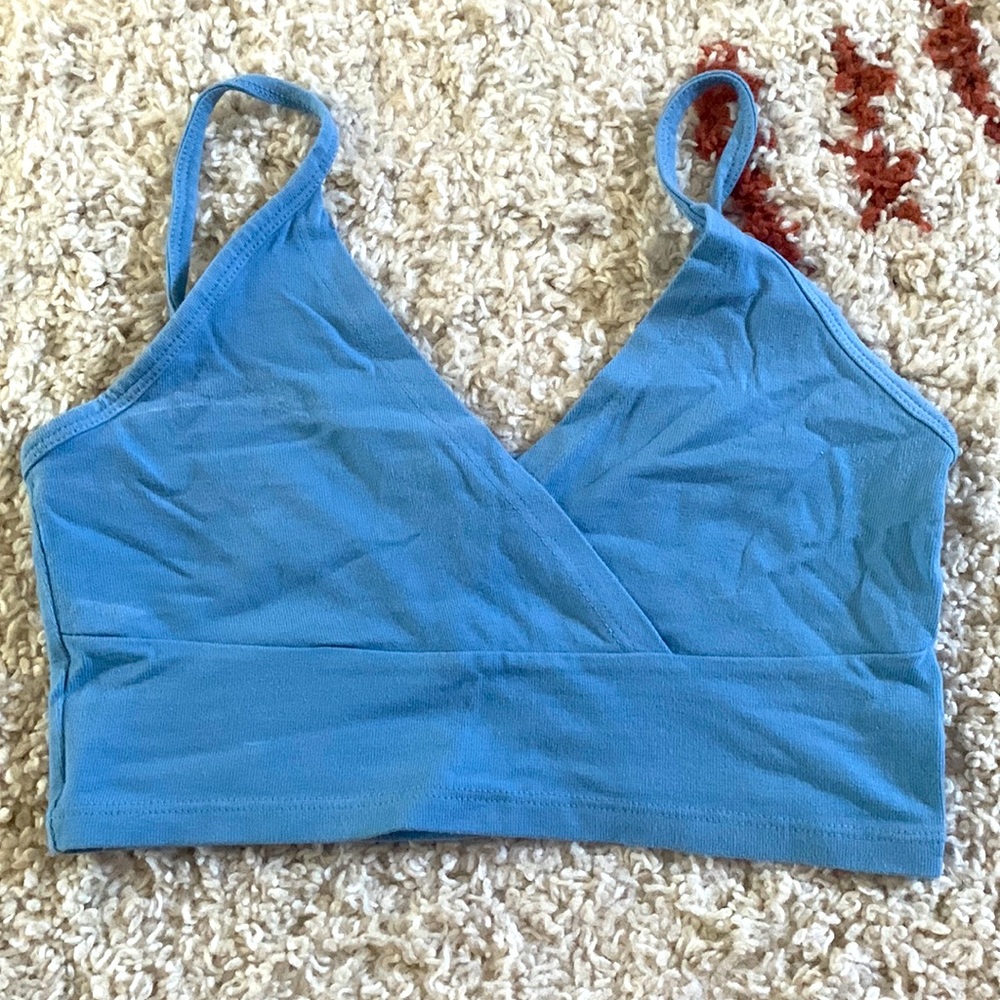 Brandy Melville Cropped Surplice Tank